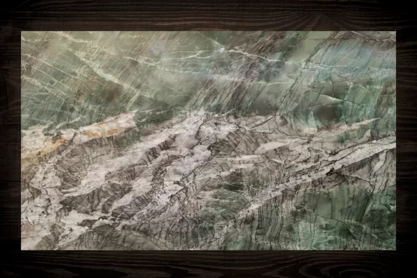 Green cliff Cry Quartzite